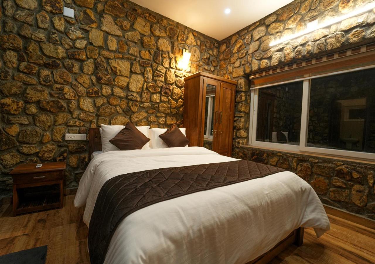 Tiyans Stone Castle Private Tea Villa Vagamon By Voye Homes Exterior foto