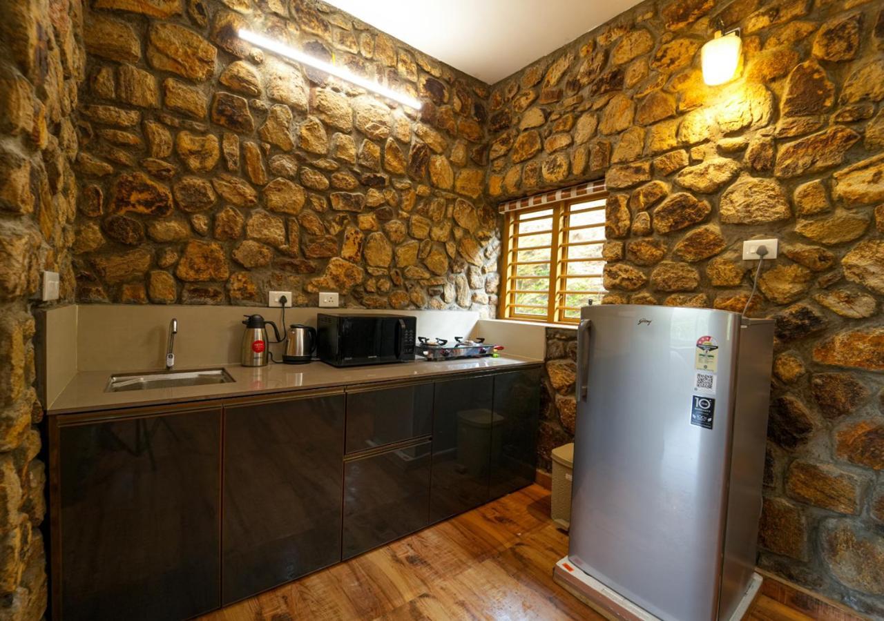 Tiyans Stone Castle Private Tea Villa Vagamon By Voye Homes Exterior foto